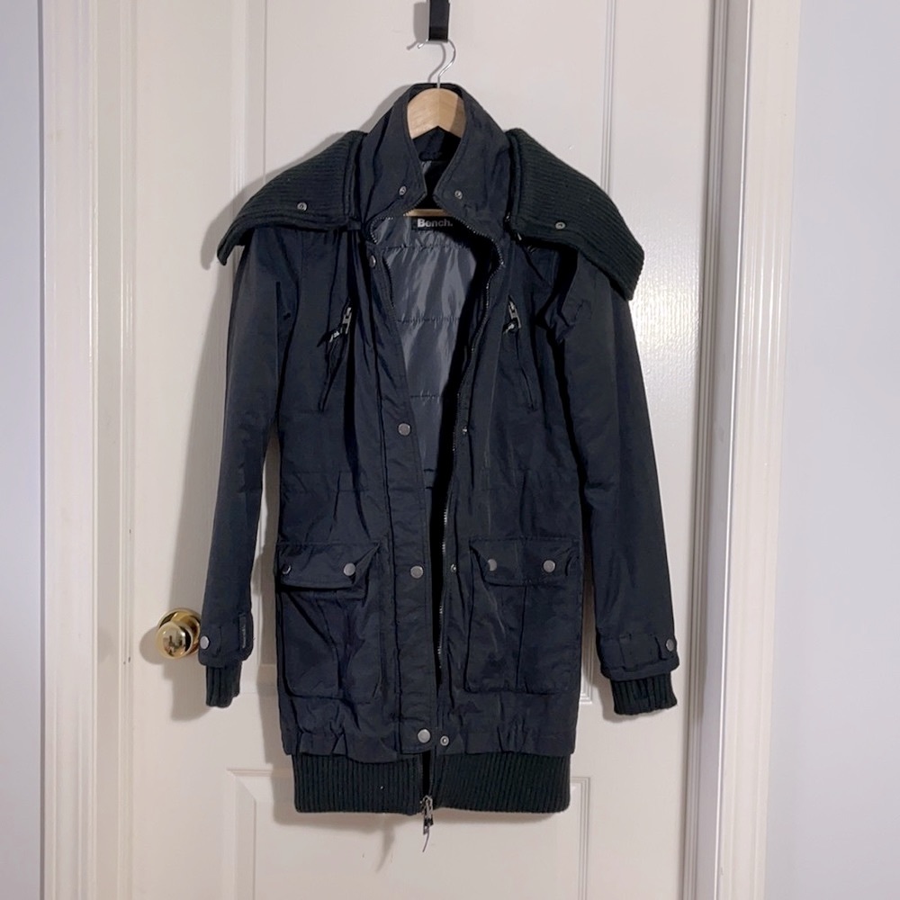 Bench Long Jacket w/ Removable Collar